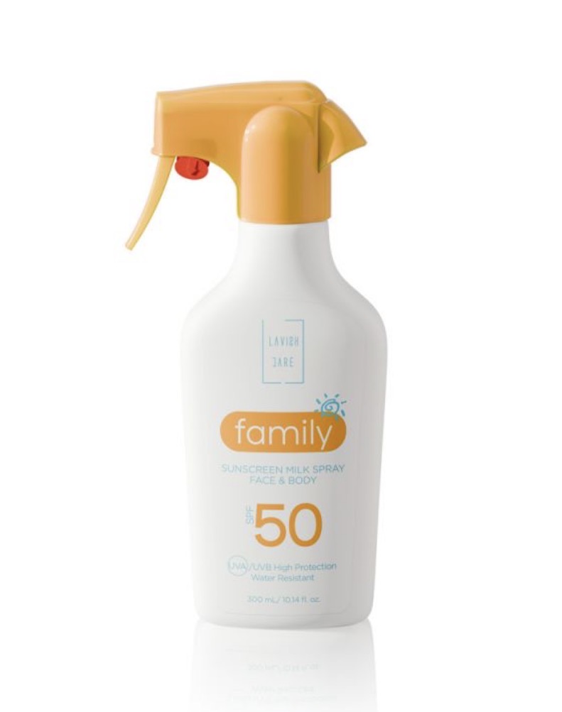 Lavish Care Family Αντηλιακό Γαλάκτωμα για Πρόσωπο & Σώμα σε Spray SPF50, 300ml